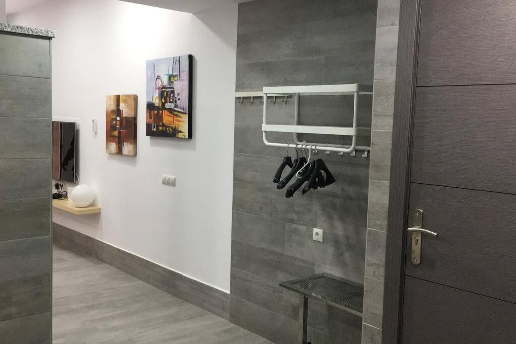 Apartamento A, A 3 Minutos De La Estacion Central De Bus Y Tren Малага Екстериор снимка